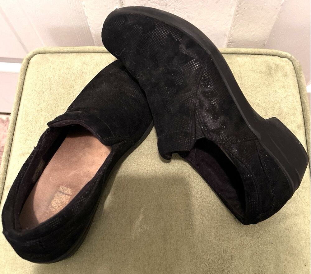 Clarks Shoes Womens 8.5 Talene Pace Casual Slip On Shoes Black Fabric
